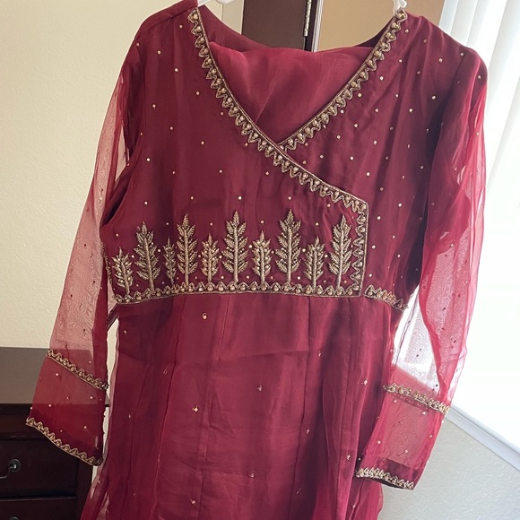 Pakistani Designer Dress 3Pc - Picture 5 of 6